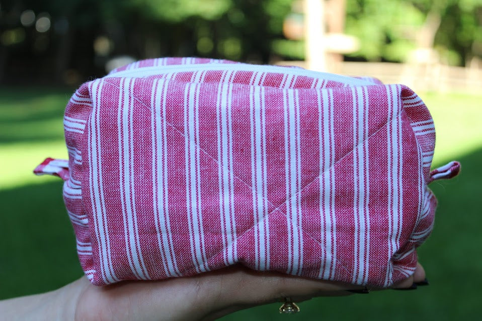 The Stella Unstructured Handmade Makeup Bag – Quilted/Sewn Fabric Cosmetic Pouch, Travel Zipper Bag