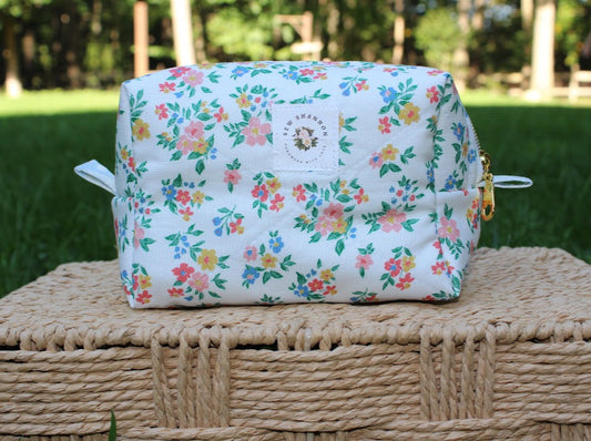 The Piper Handmade Makeup Bag – Quilted/Sewn Fabric Cosmetic Pouch, Travel Zipper Bag